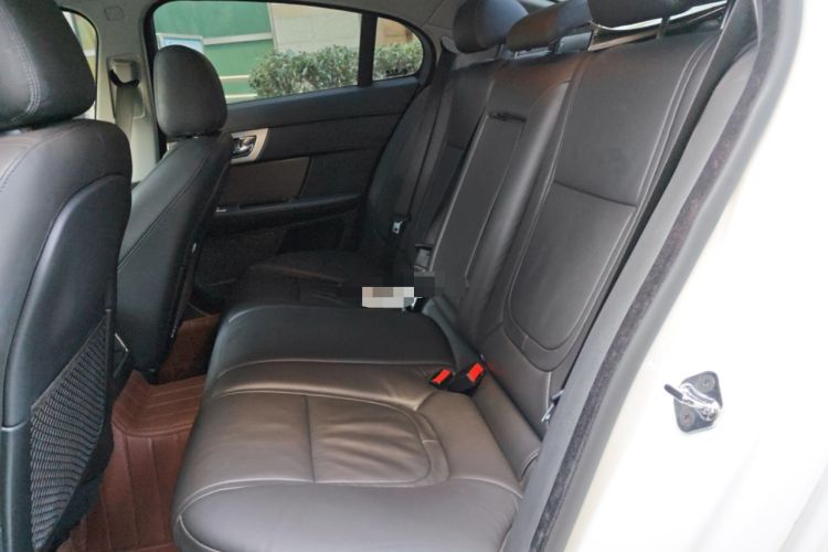 Used Jaguar XF 2014 XF 2.0T Prestige Edition
