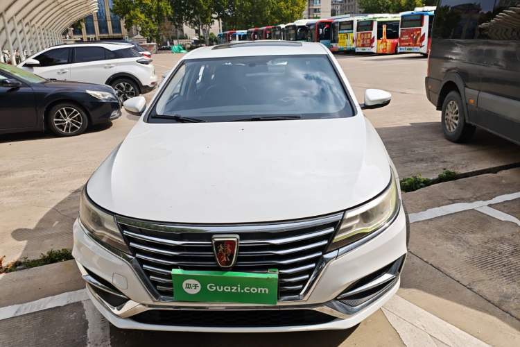 Used Roewe i6 New Energy 2017 45T Hybrid Connect & Smart Enjoyment Edition
