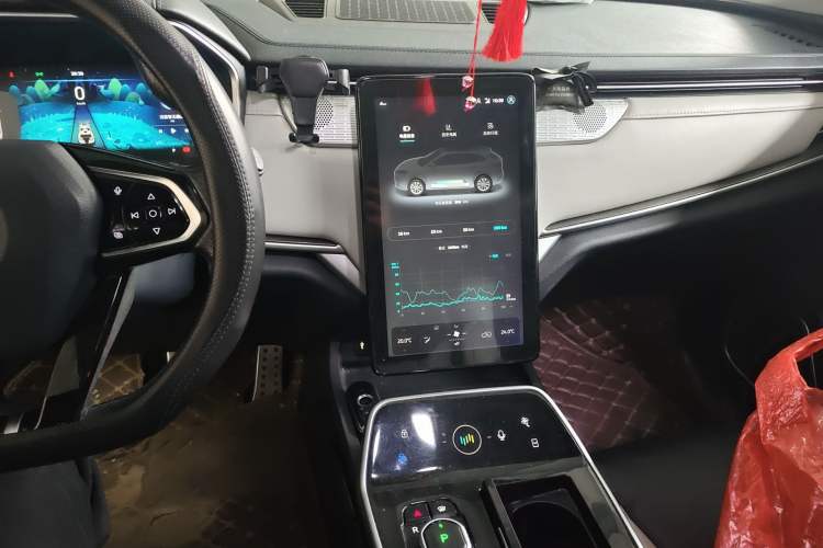 Used WM Motor EX5 2018 EX5 400 Extra Innovation Edition Audio And AC Panel