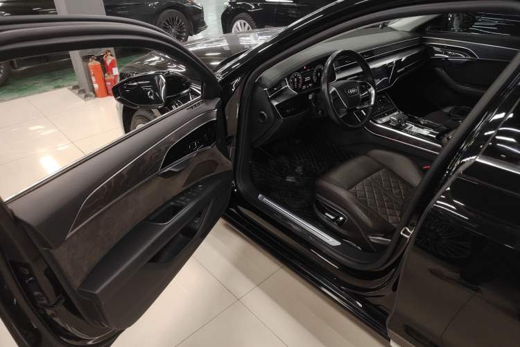 Used Audi A8 2021 A8L 50 TFSI quattro Comfort Model
