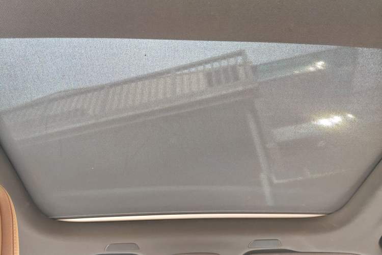 Used Volvo XC60 2019 T5 4x4 Smart Edition China V Standard Headliner