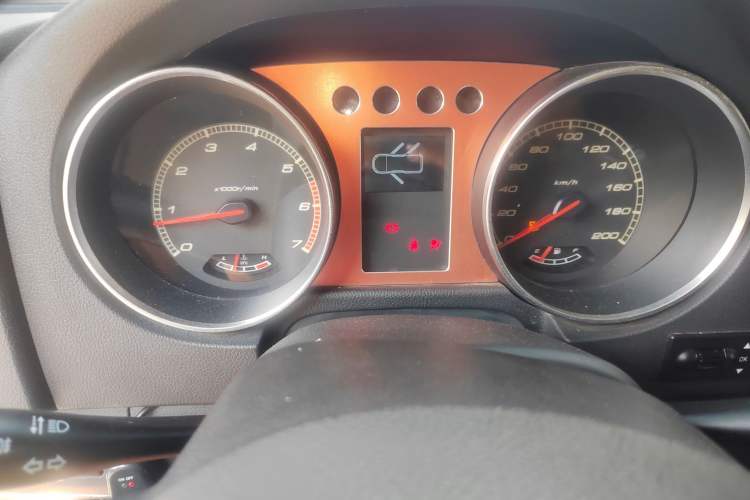 Used BAIC Off-Road BJ40 2016 40L 2.3T Automatic Two-Wheel Drive Prestige Edition