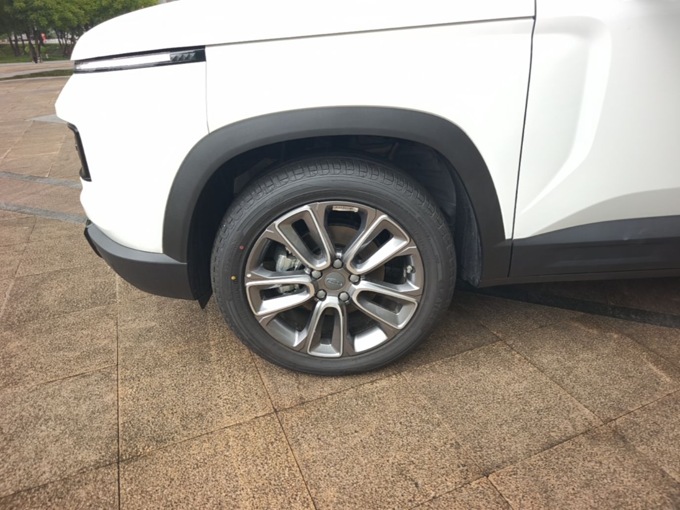 Geely Auto icon 2026 Model Chocolate 1.5TD Pure & Refined Edition — снимка 10