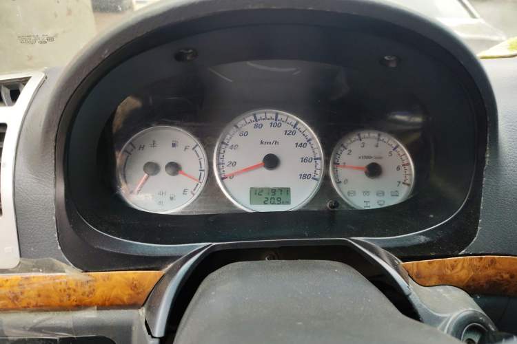 Used Golden Dragon Hiace 2010 2.2L Standard-Wheelbase Advanced Version 491Q-M Instrument Cluster