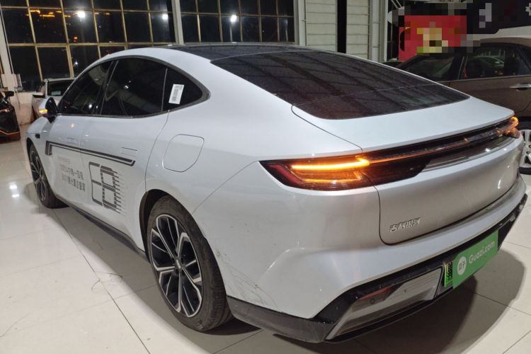 Used Geely Galaxy E8 2025 700 km Long-Range Intelligent Driving Version Rear Left 45 Deg