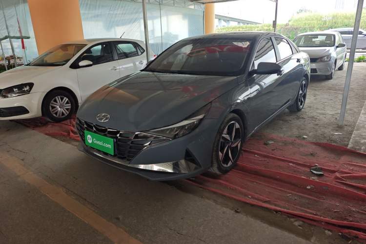 Used Hyundai Elantra 2021 1.5L CVT LUX Prestige Edition