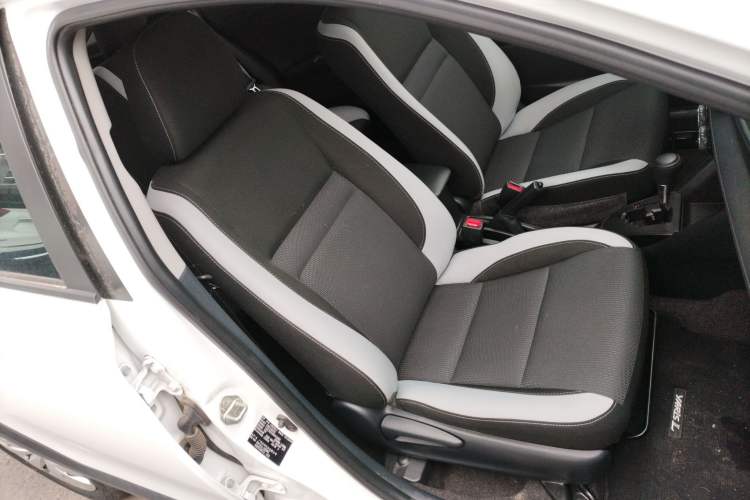 Used Toyota YARiS L Zhi Xuan 2022 X-Trail 1.5L CVT Leading PLUS Edition
