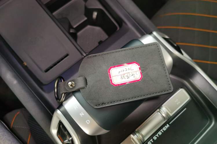 Used Deepal G318 2024 Four-Wheel-Drive Air Suspension Model
