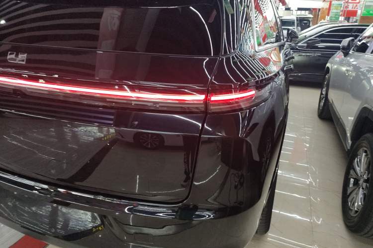 Used Li Auto L7 2023 Air model
