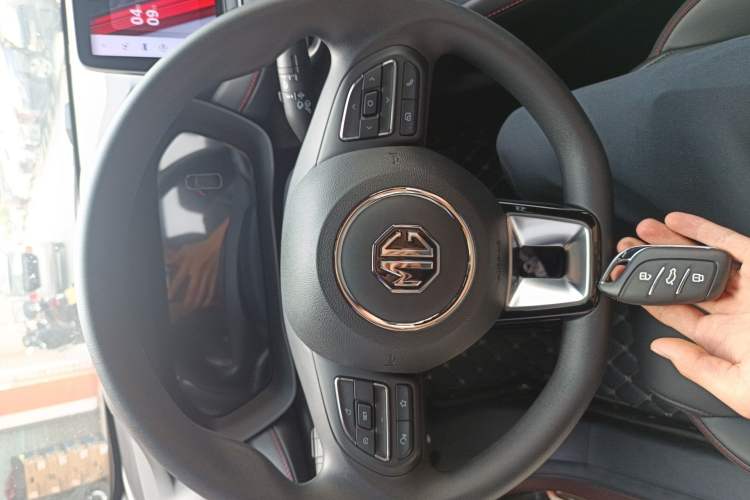 Used MG 5 2025 180 DVVT Global Luxury Edition Vehicle Key