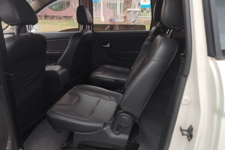 Used Dongfeng Fengon 330 2018 1.5L 330S Comfort Edition DK15
