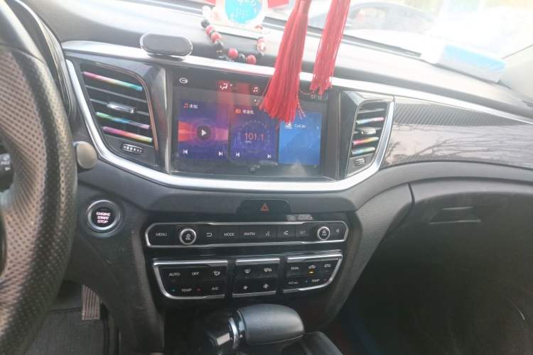 Used GAC Trumpchi GS7 2017 280T Two-Wheel Drive Luxury Model