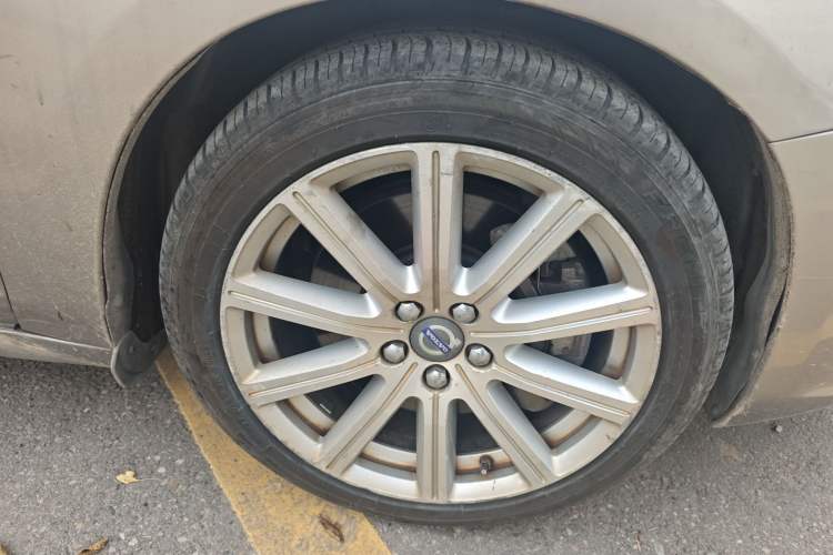 Used Volvo S60 New Energy 2015 S60L E-Drive Hybrid T6 Smart Drive Edition