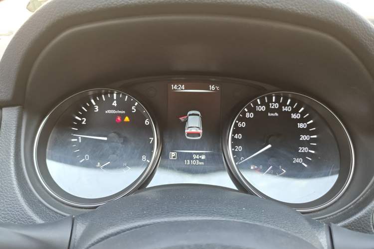 Used Nissan Qashqai 2023 Classic 2.0L CVT XV Comfort Edition
