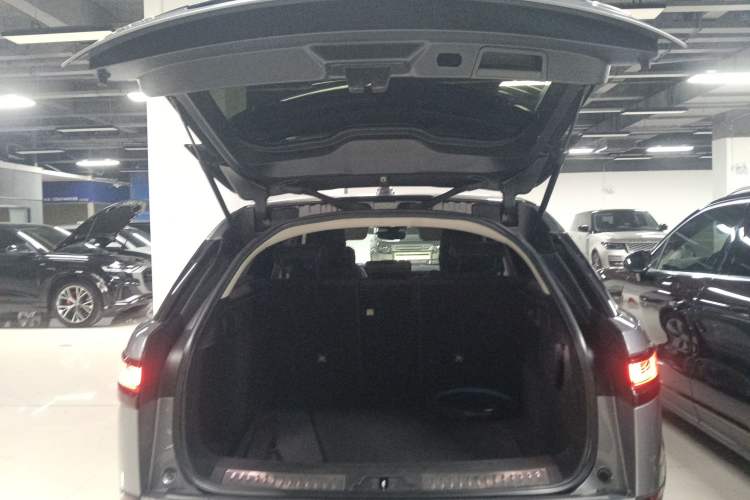 Used Land Rover Range Rover Velar 2020 P250
