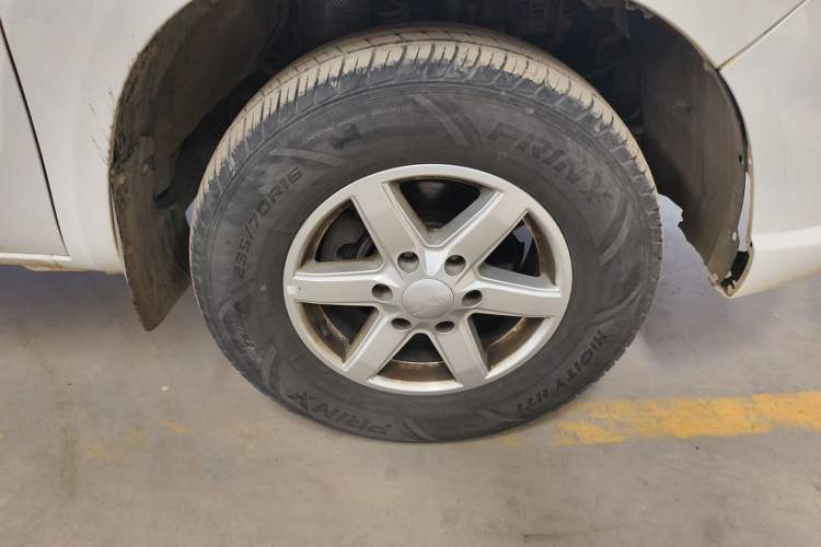 Used JMC Baodian 2020 2.5T Diesel Two-Wheel Drive Comfort Edition Standard Wheelbase JX4D25A6L