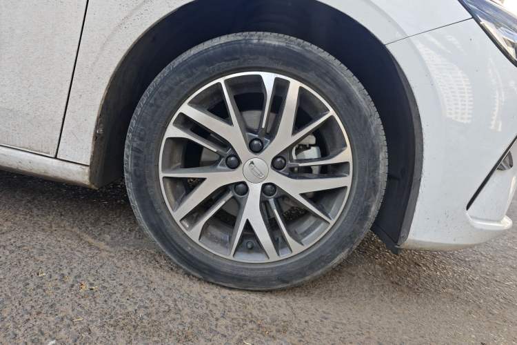 Used Geely Auto Emgrand 2022 4th Generation 1.5L CVT Elite Model
