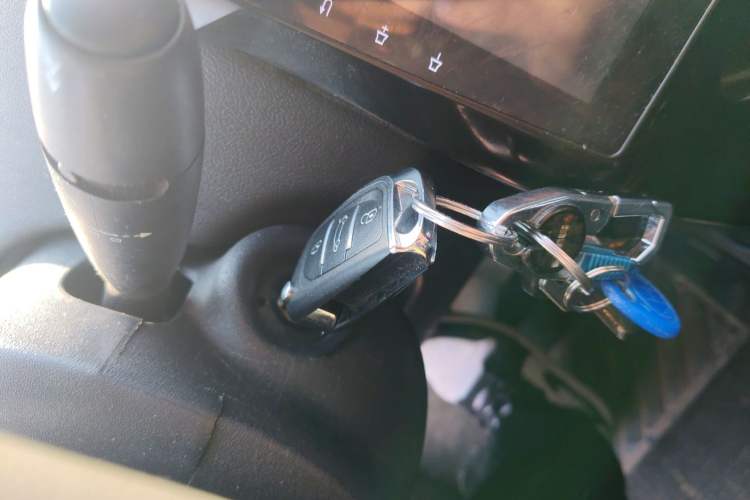 Used Citroen C-Quatre 2013 1.6L Manual Prestige CNG Model