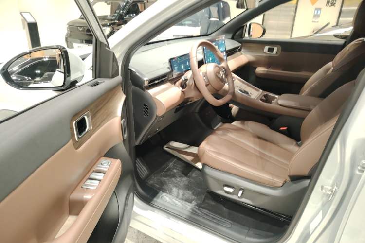 Used Wuling Xingguang S 2024 130km Flagship Version