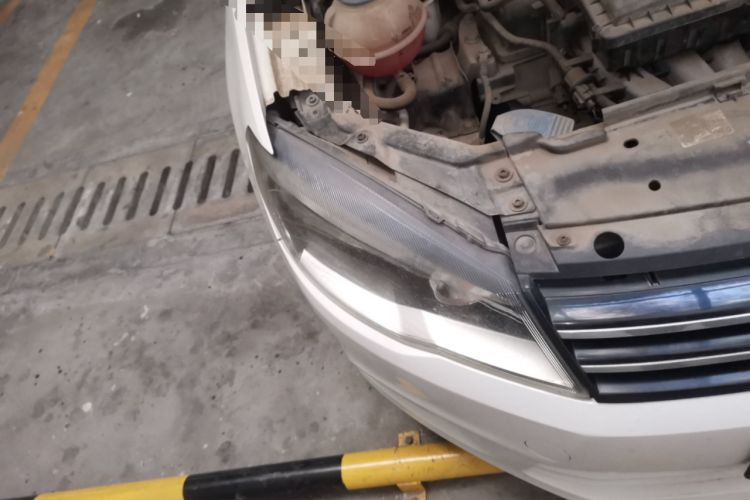 Used Volkswagen Jetta 2015 1.6L Manual Comfort Model Right Front Headlight