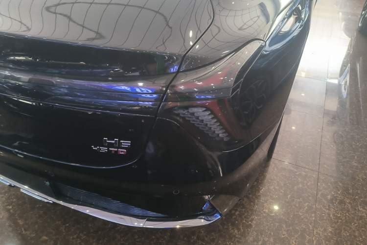 Used Hongqi H6 2023 2.0T ZhiShang Version