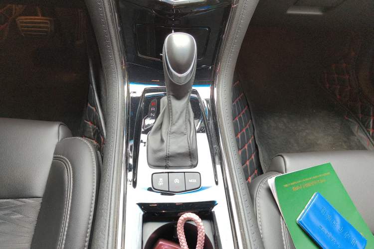 Used Cadillac ATS-L 2017 28T Tech Edition Gear Lever