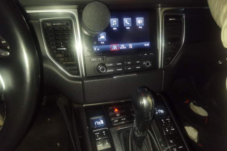 Used Porsche Macan 2017 Macan 2.0T Audio And AC Panel