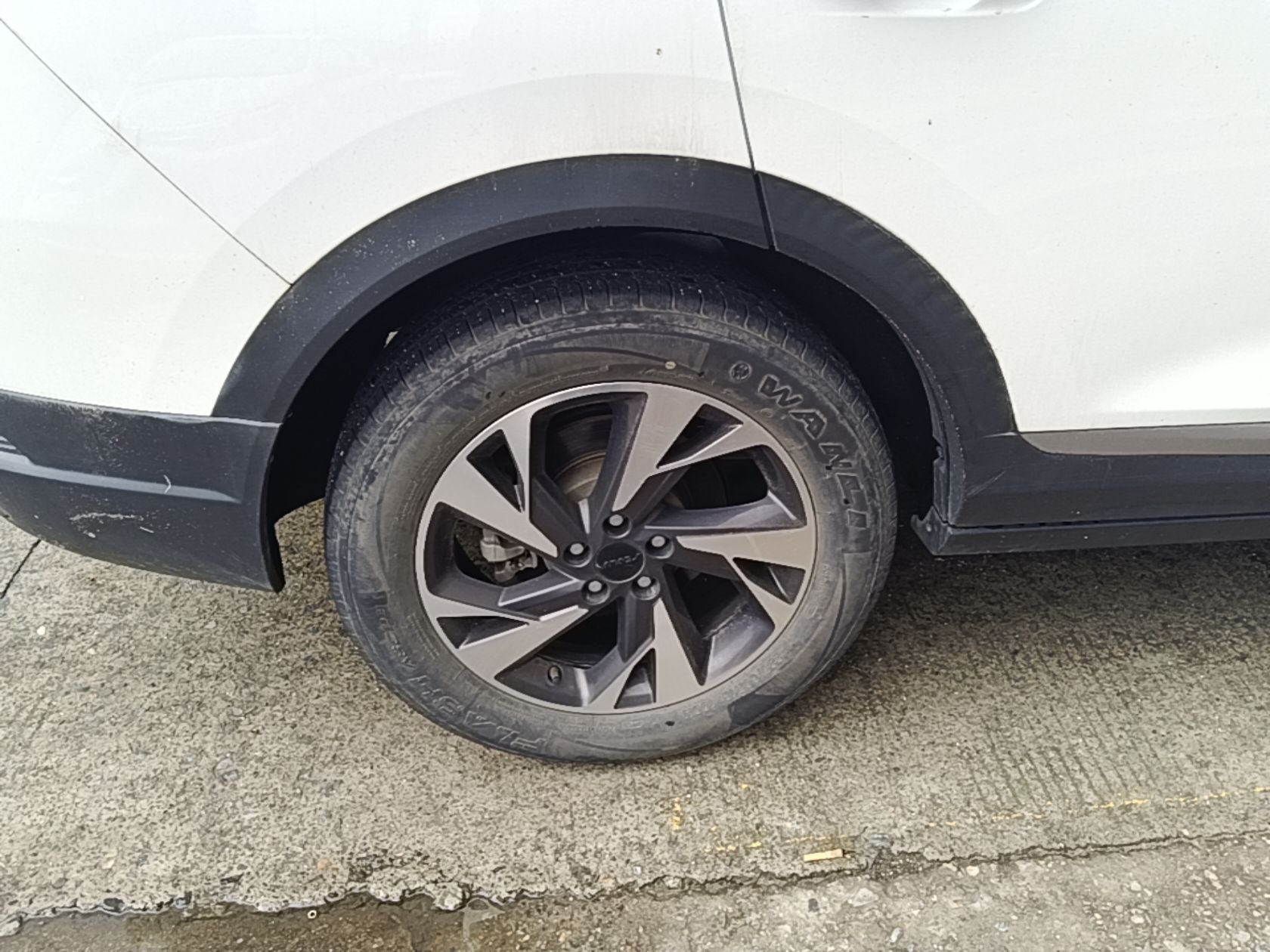 Dongfeng Aeolus AX7 2022 Mach Edition 1.5T DCT DF31 — снимка 11
