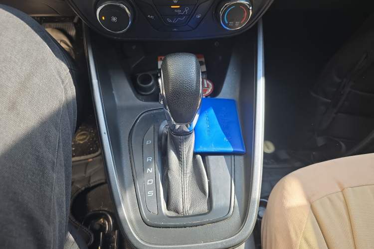 Used Ford Escort 2019 Revised 1.5L Automatic ZhiXiang Version China VI Standard