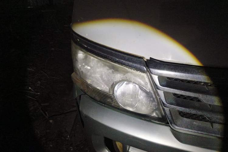 Used Jinbei Hiace 2014 2.0L 5th Generation Kuaiyunwang Business Version 4G21B Right Front Headlight