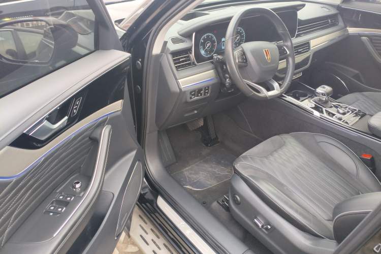 Used Hongqi HS5 2022 Facelifted Version 2.0T Smart Connect Flagship All-Wheel-Drive Edition Driver Seat