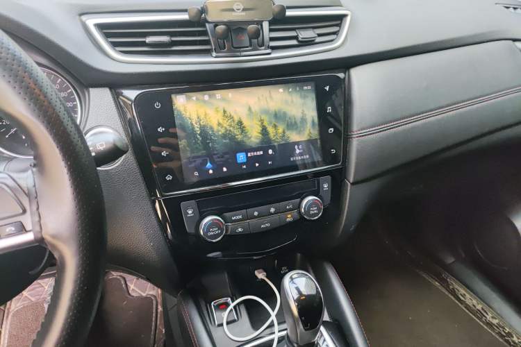 Used Nissan Qashqai 2022 2.0L CVT XV Smart Enjoyment Version
