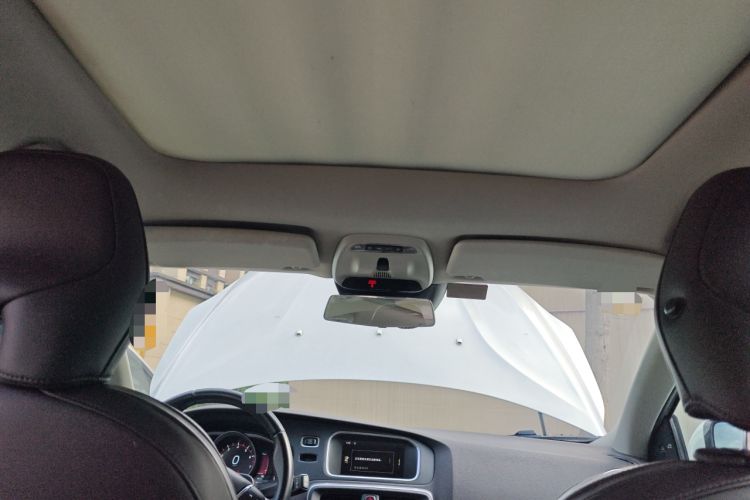 Used Volvo V40 2014 2.0T Zhiya Edition Headliner