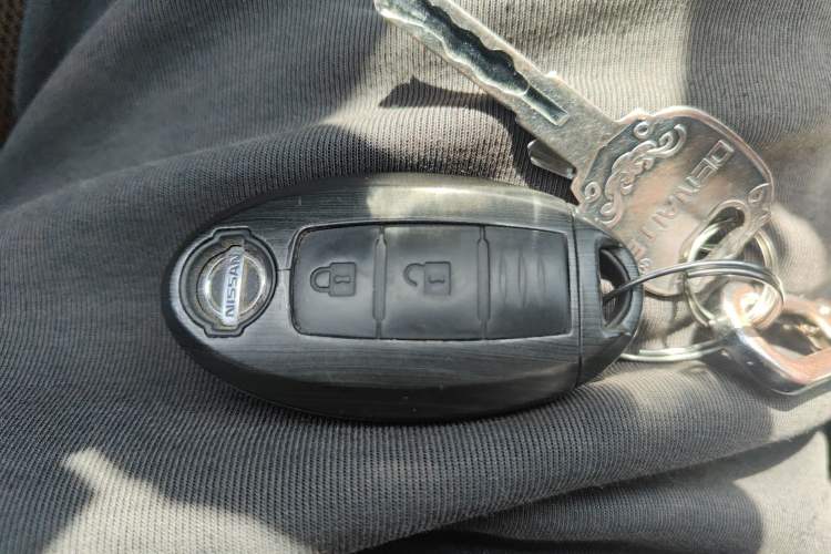 Used Nissan X-Trail 2019 2.0L CVT Smart Connect Comfort Edition 2WD Vehicle Key