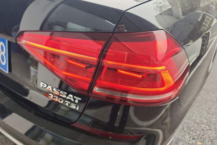 Used Volkswagen Passat 2017 330TSI DSG Luxury Edition