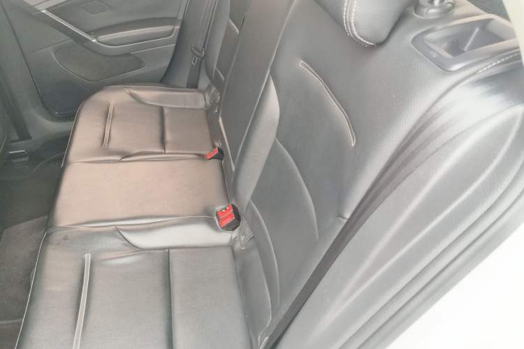 Used Volkswagen Golf 2016 180TSI Automatic Comfort Model Left Rear Seat