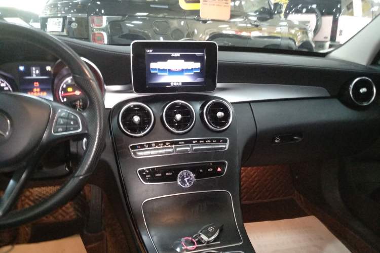 Used Mercedes-Benz C-Class 2018 C 180 L Fashion Edition Sport Version