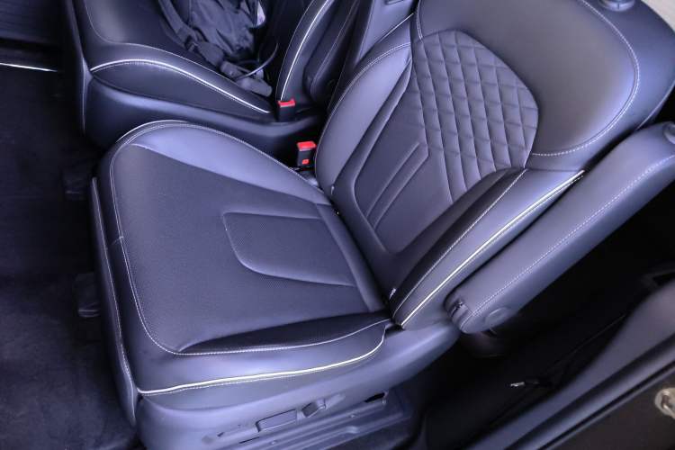 Used Hyundai Custo 2022 270TGDi Smart Luxury Flagship Edition TOP Left Rear Seat