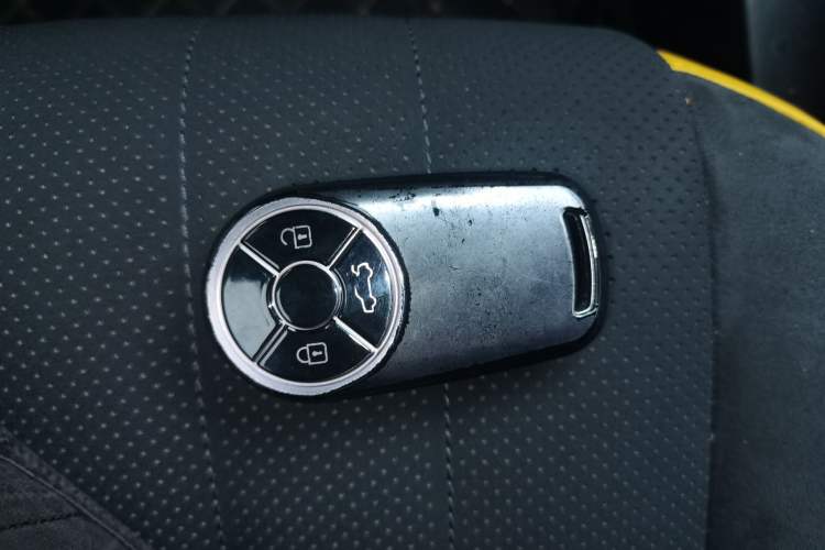 Used ORA Good Cat GT 2024 Mulan Edition 401 km Range Prestige Version 135 kW Interior 1