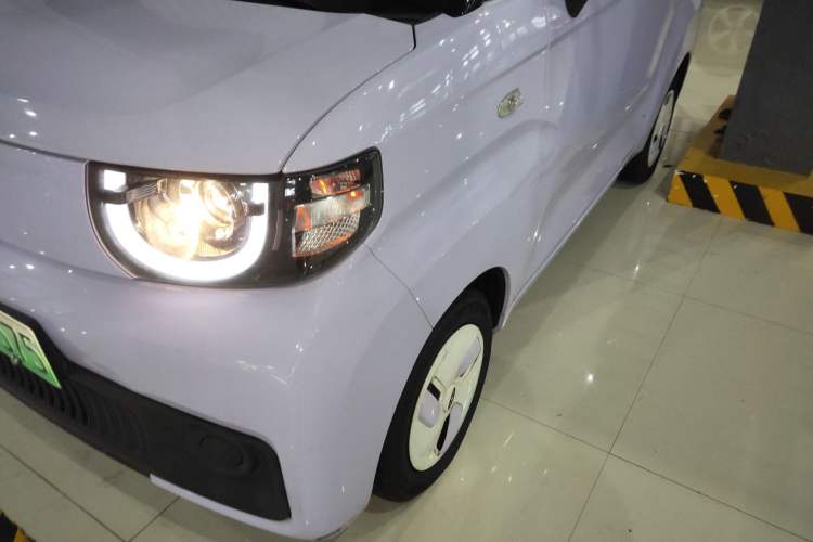 Used Chery QQ Ice Cream 2022 170km Sundae Phosphate Lithium-Ion