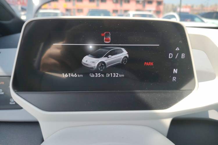 Used Volkswagen ID.3 2023 Pure Smart Edition