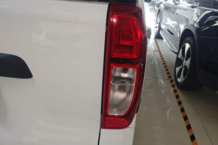 Used Wuling Zhiguang New Energy 2025 Model 305km Ambitious Edition