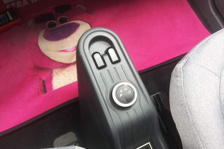 Used Wuling Hongguang MINIEV 2022 Macaron Fashion Model Lithium Iron Phosphate
