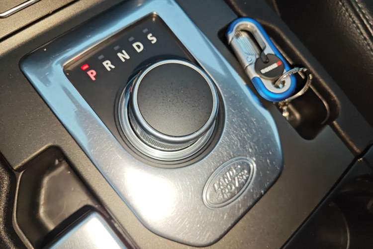 Used Land Rover Discovery 2015 3.0 SDV6 HSE Diesel Version