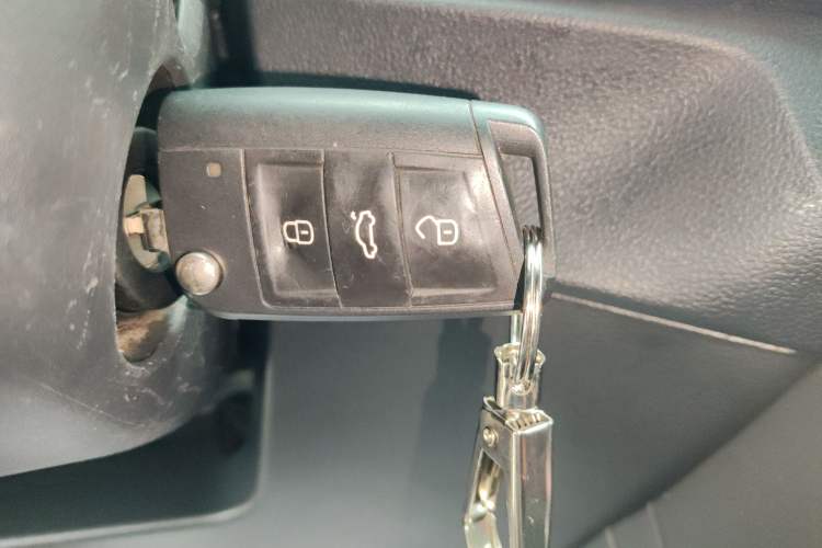 Used Volkswagen Tacqua 2020 1.5L Automatic Shang