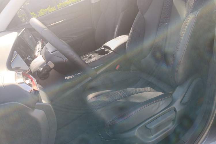 Used CHANGAN OSHAN X5 2021 1.5T DCT Prestige Edition Left Front Seat