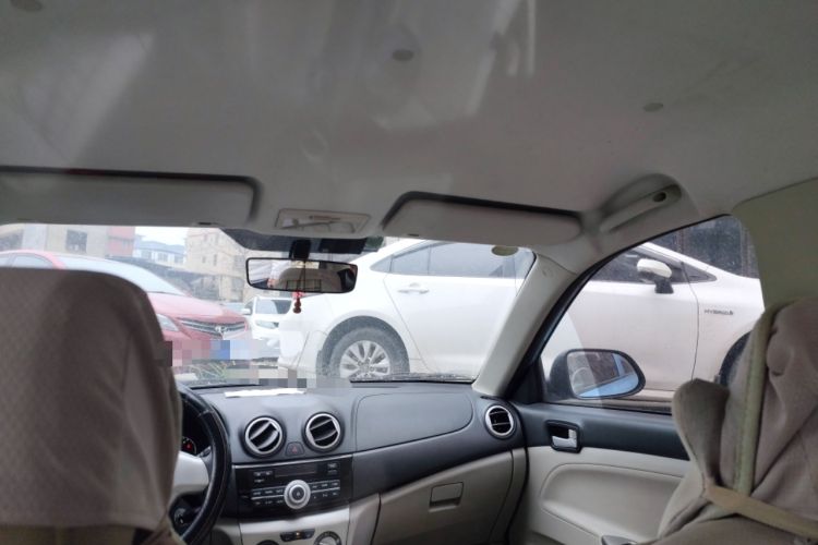 Used Changan Alsvin V3 2012 1.3L Manual Comfort Version China IV Standard
