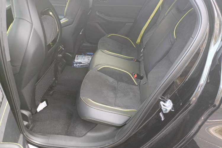 Used Lynk & Co 03 2023 03+ Racing All-Wheel-Drive Version Left Rear Seat