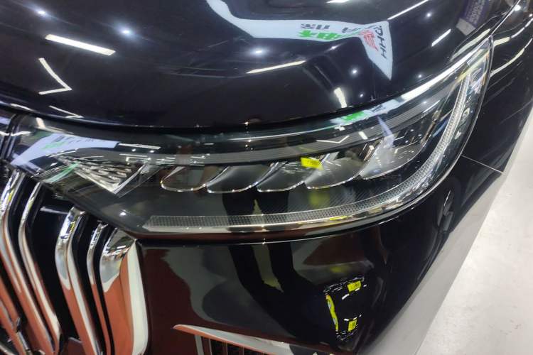 Used VOYAH Dream 2024 PHEV Extended-Range Premium Edition Left Front Headlight