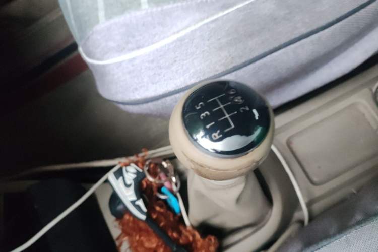 Used Nissan Geniss 2006 1.8L Manual Standard Edition